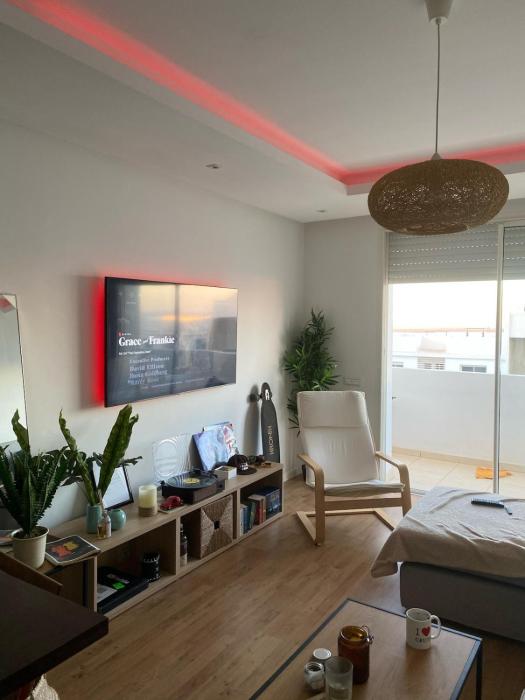 Chic Urban Studio with Stunning City Views, Panoramic View Of The Ocean Beach & Agadir Ouflla Mountains