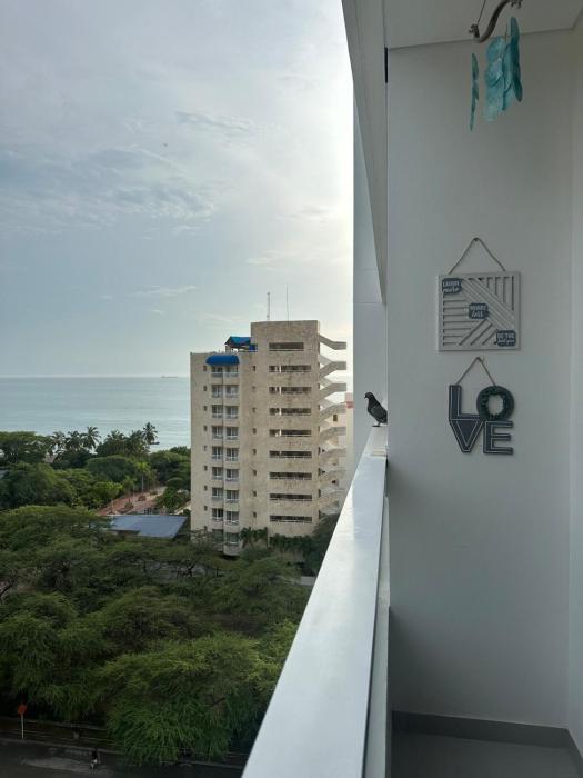 Luxury suite 10th floor near the beach