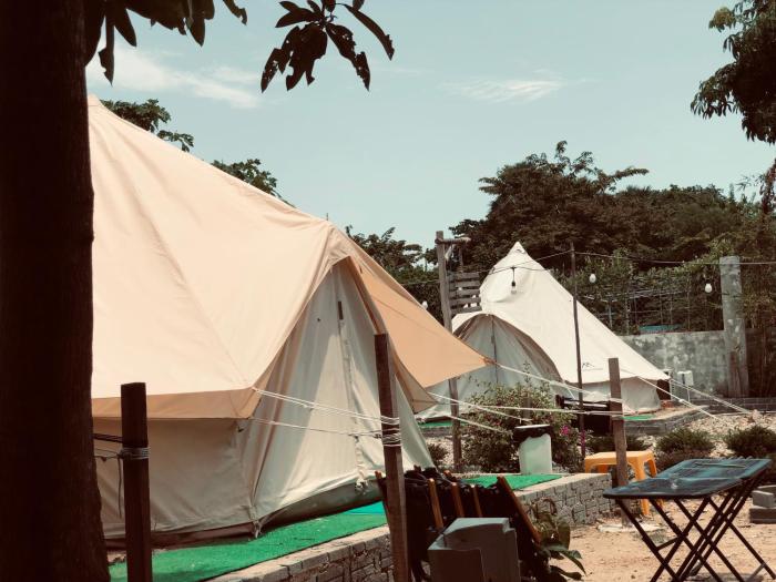 Tháng Tư Glamping