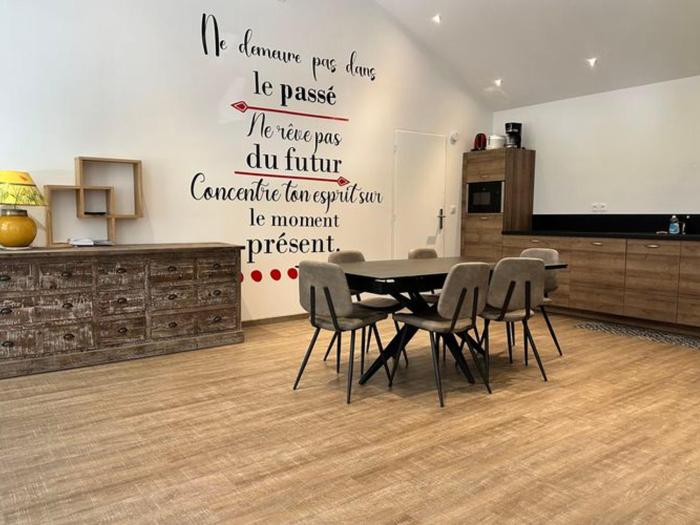 Appartement spacieux 70m² pour 5 personnes à Jumièges - API-1-52-703