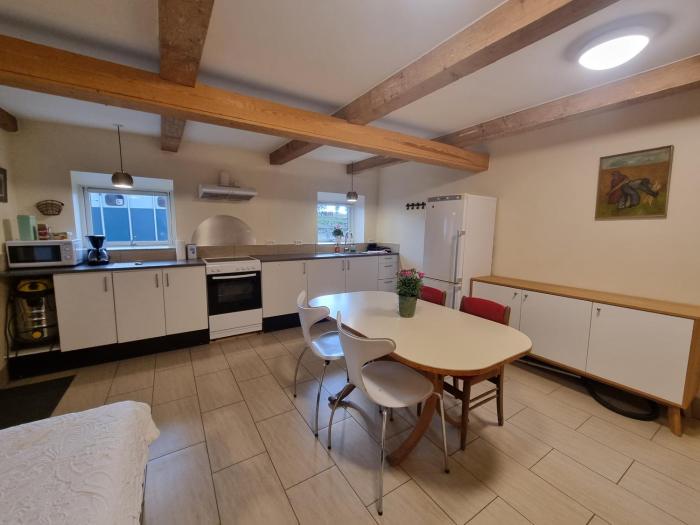 Rytterstuen - velindrettet, praktisk og perfekt til håndværkere