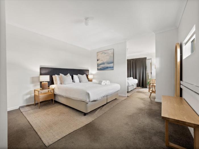 Estelle Studio - NEW Listing