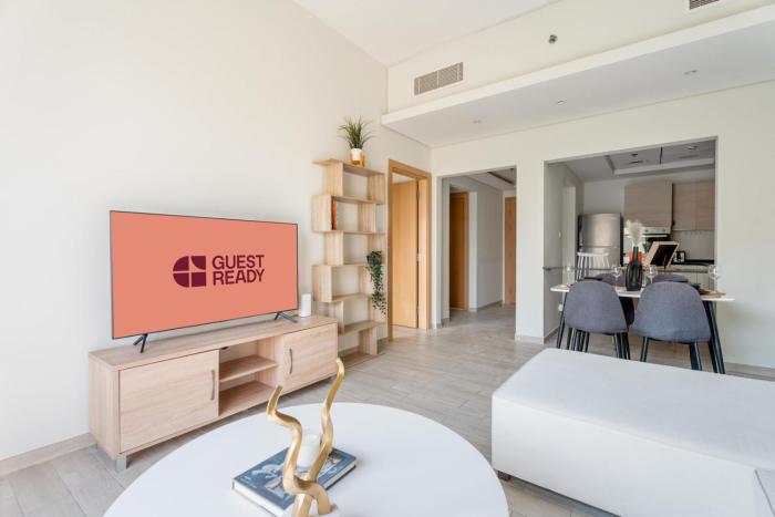 GuestReady – Relax Stay w Balcony & Pool View