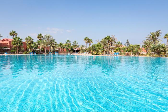 Home2Book Serene Stylish Stay in Corralejo Pool