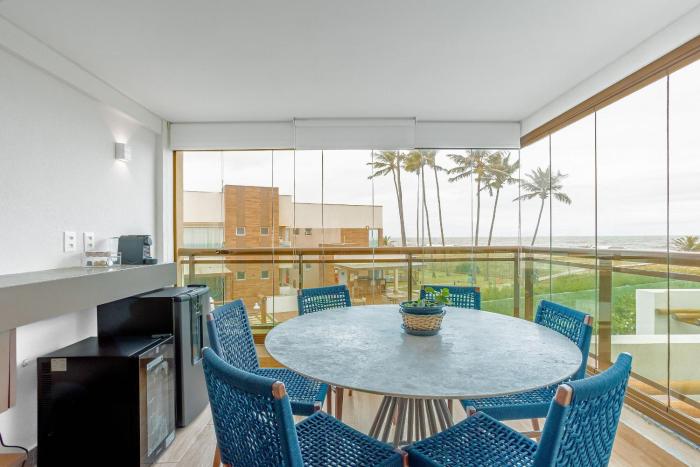 IT109 Maravilhoso Apartamento Pé na Areia 3 Suítes