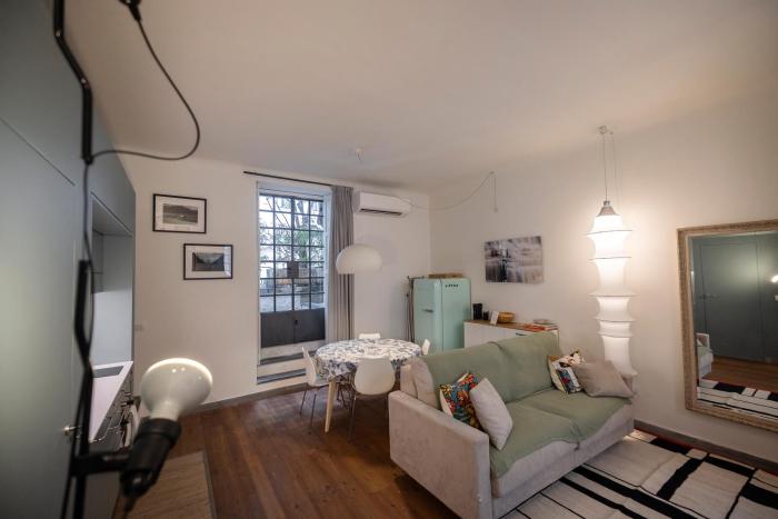 Loft Moderno a 500m da Loreto M1 M2