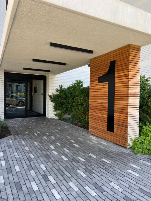 Studio Unit Nine Palms Block One