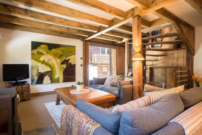 Charming old barn converteda cosy and stylish home