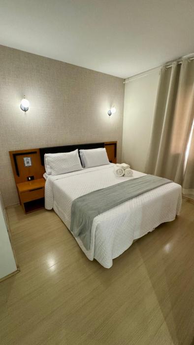 MO 1716 Excelente Apartamento na Av Ibirapuera