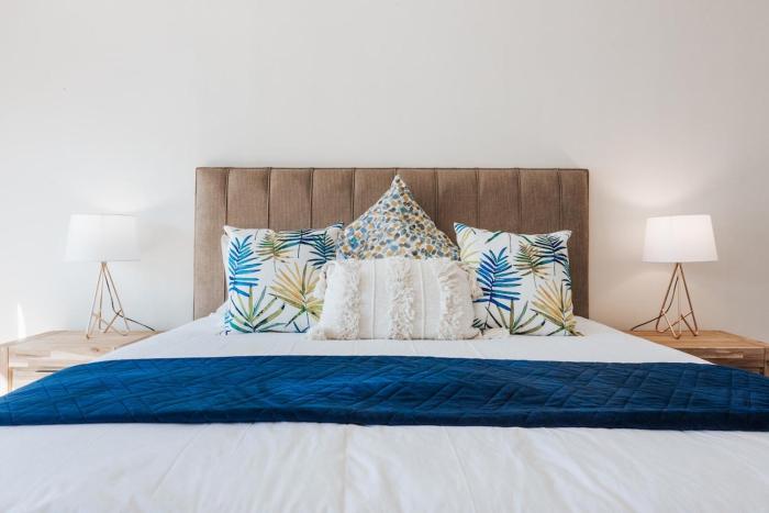 Green Parrot Holiday Apartment