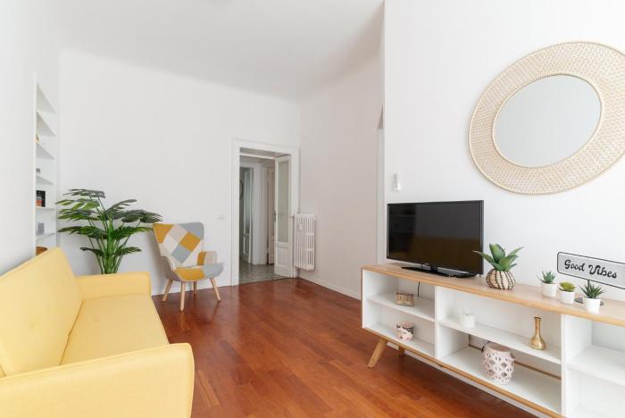 GuestHost - MM4 Tricolore Charming Apartment