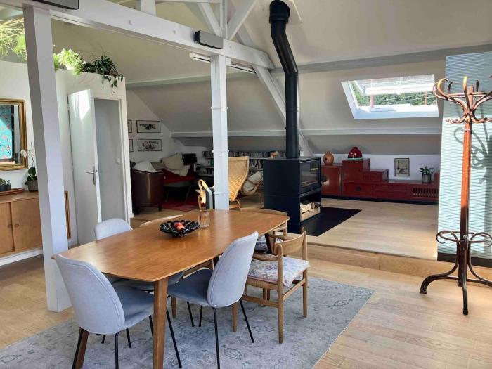 Etage privatif lumineux et fonctionnel