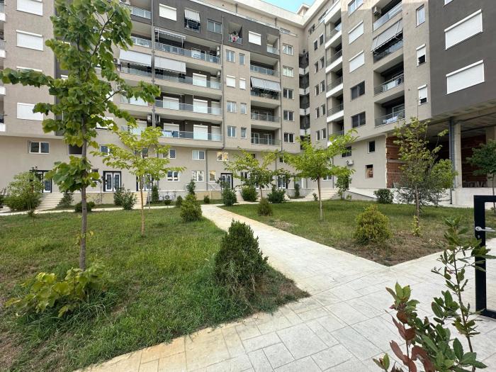 Iona Apartment Golem 3