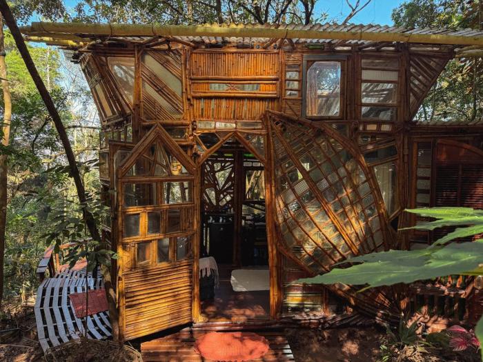 Casa Bambu Floresta Amada