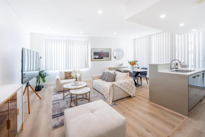 Relax 3 bd CBD Oasis Close to ICC and Darling Harbor