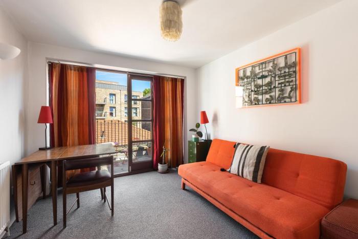 Lovely 1BR Flat in Hoxton with Balcony