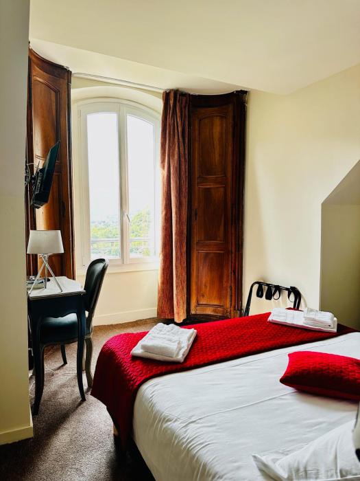 Hôtel Restaurant Le Repère