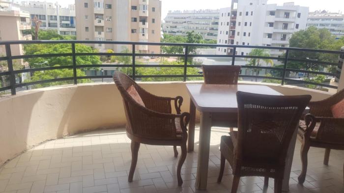 Central Room with Terrace Access - MARBELLA