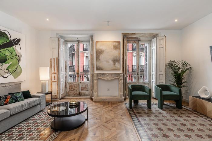 Queens Plaza Mayor IV - Alquiler Corta Duración