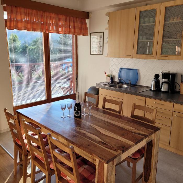 PENSION KUBU Apartment 3 samostatný byt s kuchyní