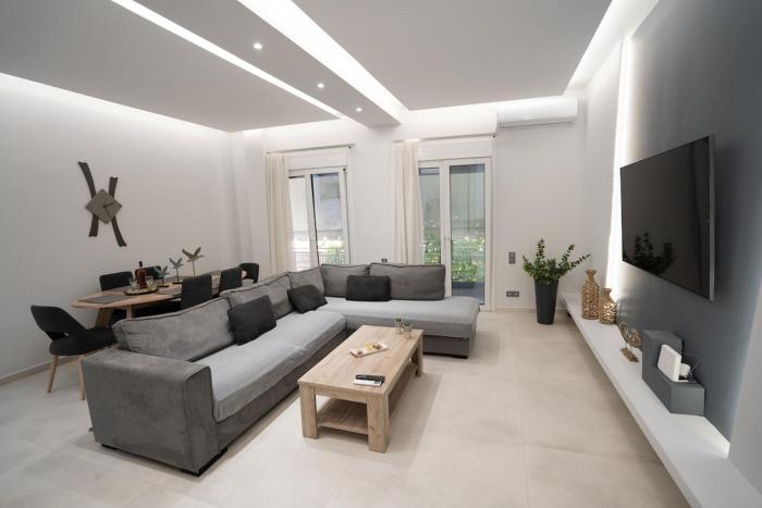 Luxury Apartment in Lamia