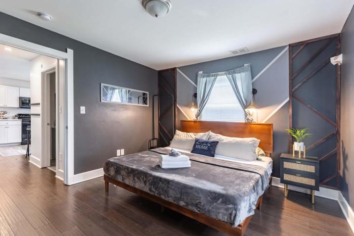 City-Center 2BR Near Attractions