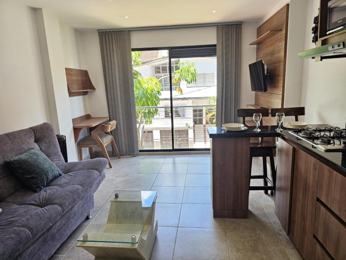 Apto Confortable en Zona Exclusiva de Laureles Medellín 401 Tranquilidad y cerca a todo