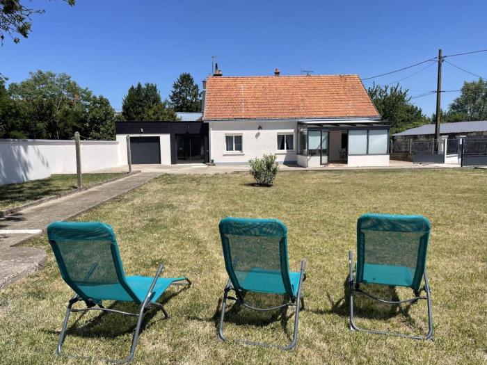 Gîte tranquille avec jardin à Savonnières - FR-1-381-634