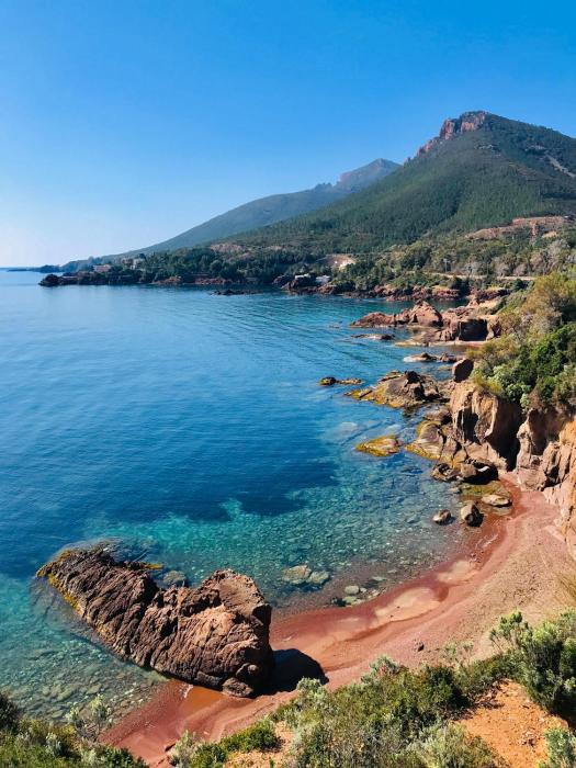 AC Parking Pool 2BR 6 pax