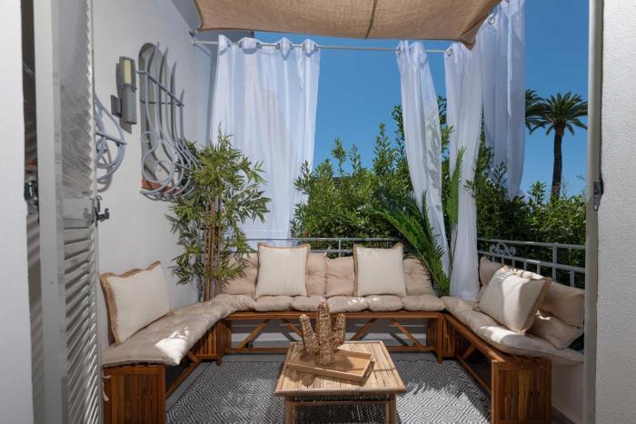 Appartement Terrasse 3 Pièces Le Cocoun Balinais - Mandara Beach , Antibes French Riviera