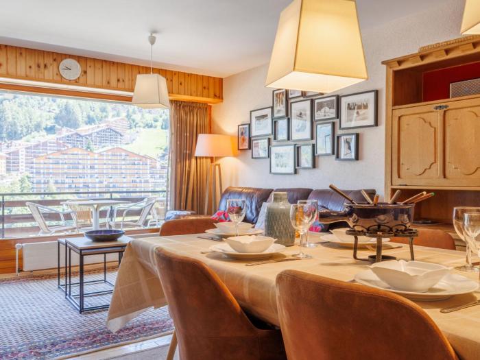 Apartment Rossignol C4 by Interhome