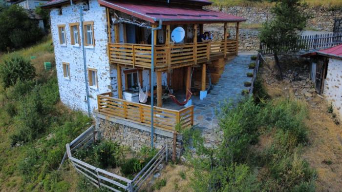 Къща Сливови