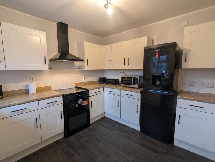 3-Bed Home with Patio Near Deansgate & City Centre