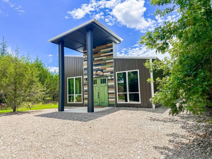 New Bison Cabin Hot Tub Air Hockey Pool Table