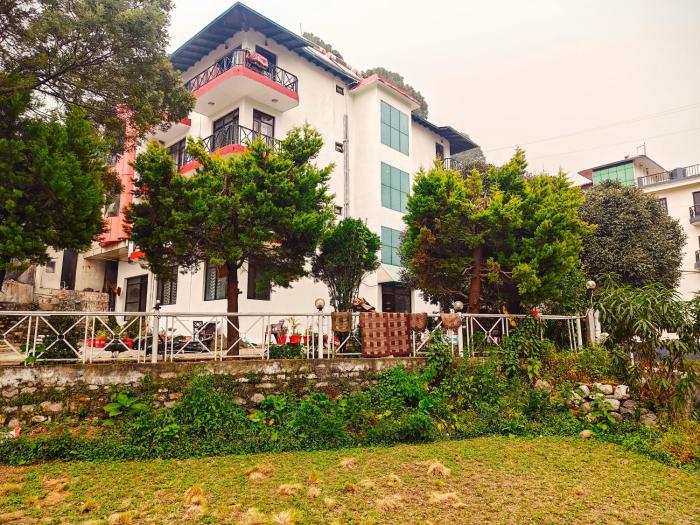 The Raikwals By Vista Stays