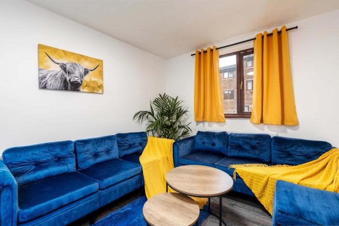 4 Bedroom Flat Near Sheffield City Centre Sleeps 7