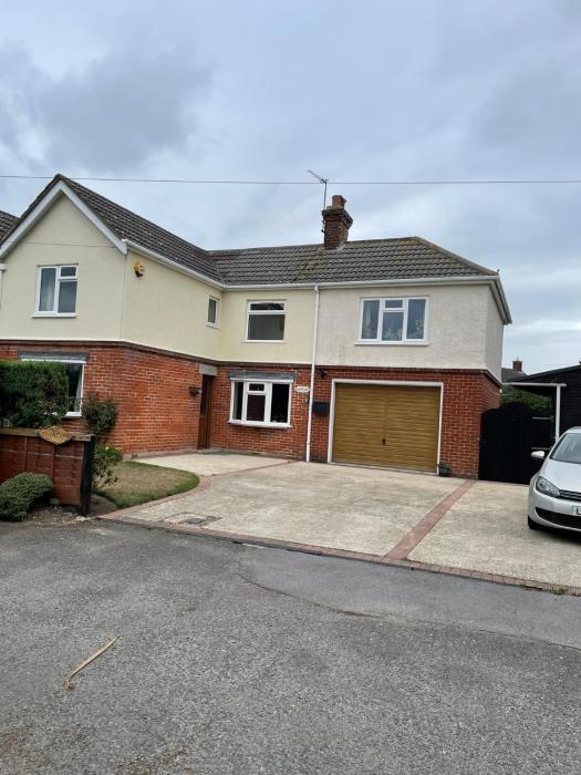 Cosy room at the edge of New Forest, in Langley