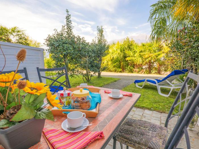 Carlo B Garten Ferienwohnung EG