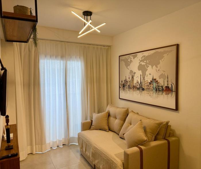Downtown 2 Suites Piscina, ar, academia, cowork e vaga