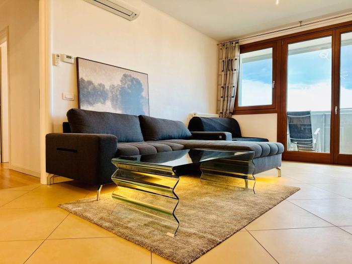 Joy City Stay Fructus Plaza 42