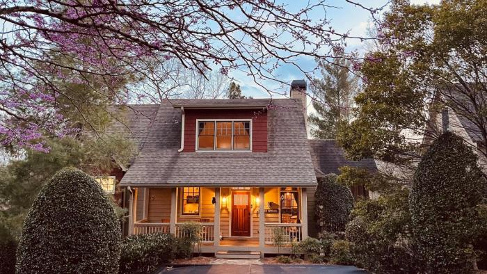 Luxury Lake House in Big CanoeGame roomFire PitDirect lake access