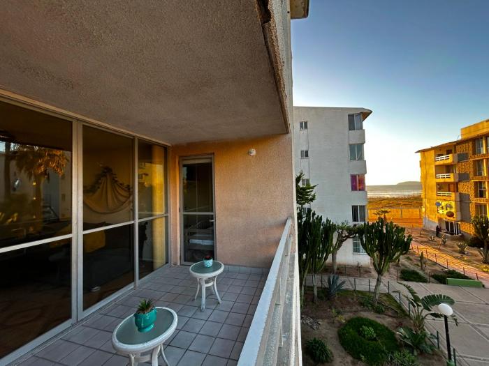 Beachfront Condo Enjoy Paradise!