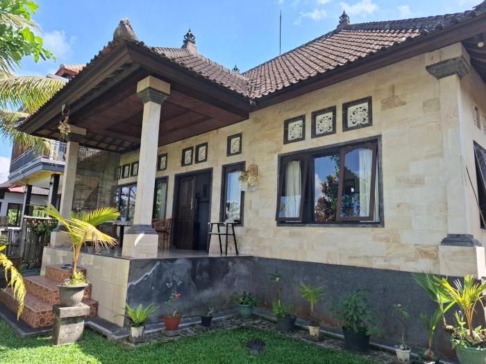 Rumah Nyoman