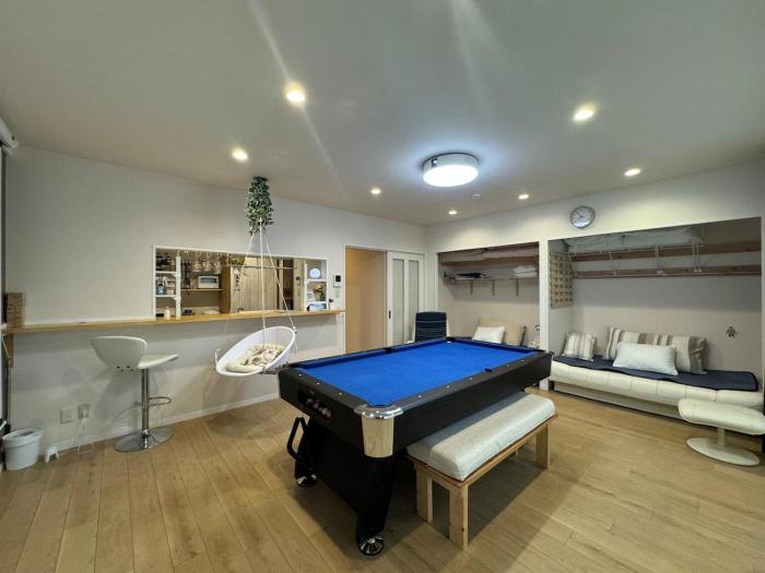 Lhouseー遊べる宿ビリヤード 大型スクリーン 岡山駅徒歩15分