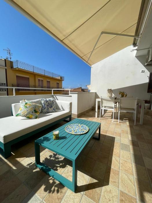 La Casa dei Limoni - Your Sicilian Getaway near the sea in Terrasini