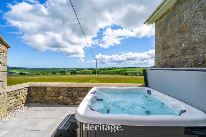 Woodside, Get away with Hot Tub, near Fraserburgh