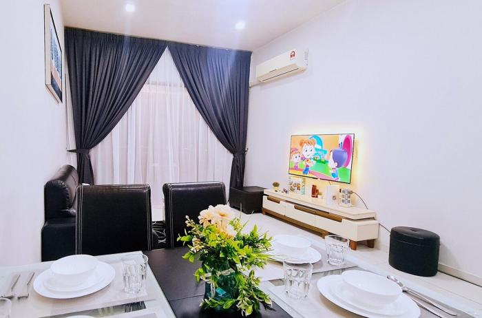 3BR Luxury Seaview Suite Danga Bay Legoland
