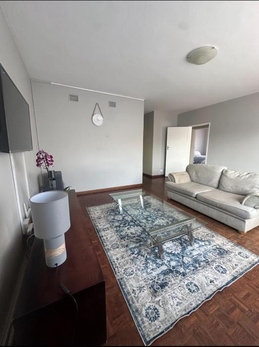 Stay At 7 Self-Catering Apartment