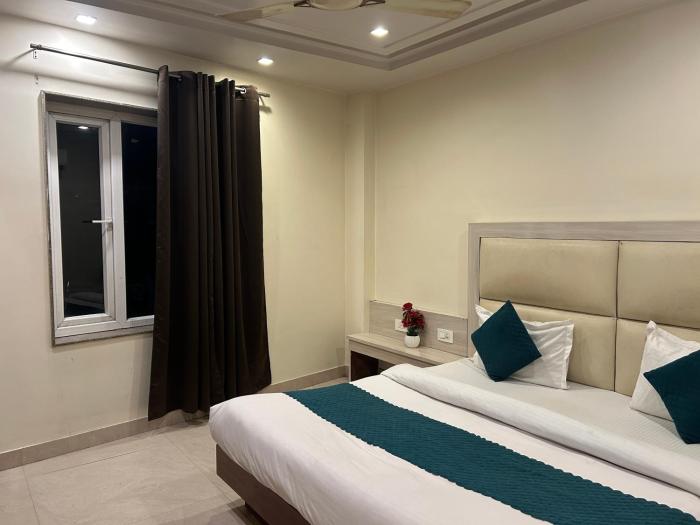 Hotel Sapphire International By ASR Hospitality