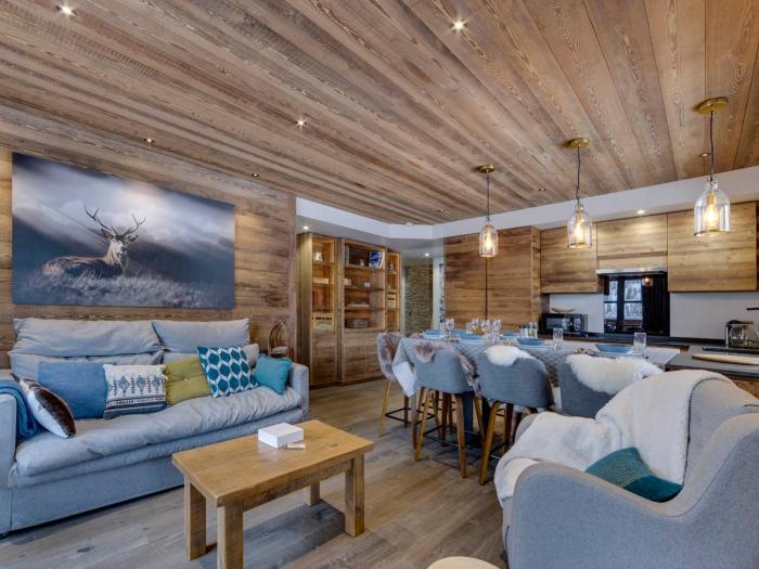 Appartement skis aux pieds Arc 1950 avec Wi-Fi et bien-être - FR-1-686-27